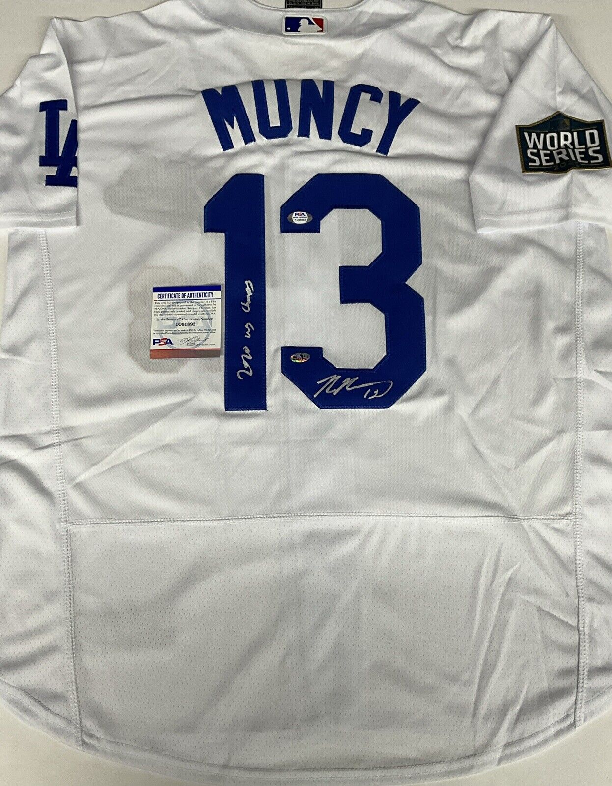 MAX MUNCY DODGERS SIGNED 2020 WORLD SERIES JERSEY "2020 WS CHAMPS" PSA 1C01893