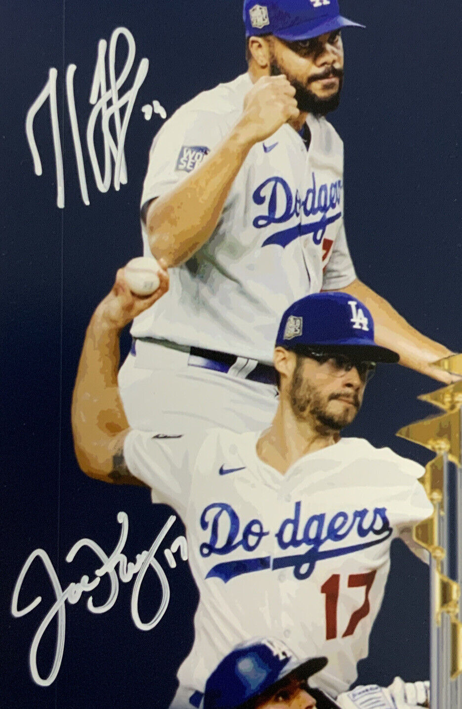 16/20 DODGERS 2020 WORLD SERIES 16X20 PHOTO WITH 10 AUTOGRAPHS MUNCY TAYLOR PSA