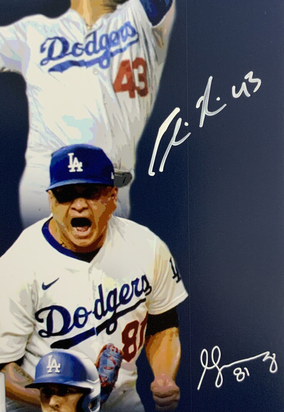 17/20 DODGERS 2020 WORLD SERIES 16X20 PHOTO WITH 10 AUTOGRAPHS MUNCY TAYLOR PSA