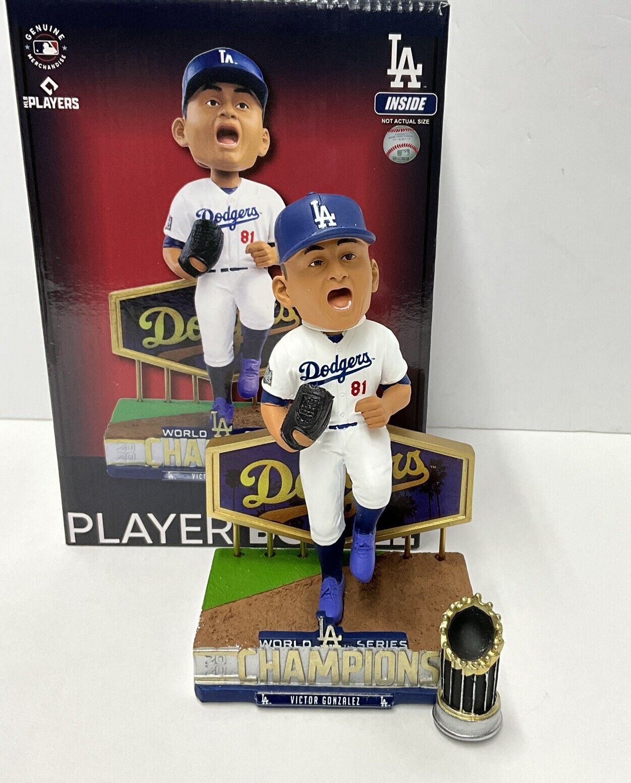 VICTOR GONZALEZ DODGERS SIGNED 20 WS FOCO BOBBLEHEAD "GAME 6 WINNER" PSA 2C88334