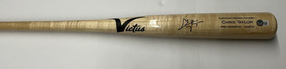 CHRIS TAYLOR DODGERS WS CHAMP SIGNED VICTUS GAME MODEL BLONDE BAT BAS  WZ59524