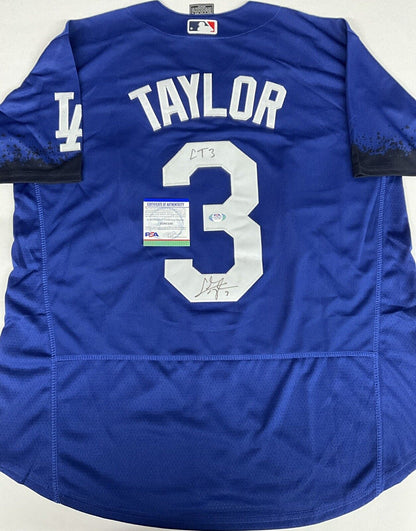 CHRIS TAYLOR DODGERS SIGNED CITY CONNECT JERSEY "CT3" INSCRIPTION PSA 1C01350