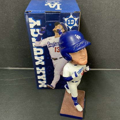 MAX MUNCY DODGERS SIGNED 2022 BOBBLEHEAD "GIANT KILLER" INSCRIPTION BAS WZ79295