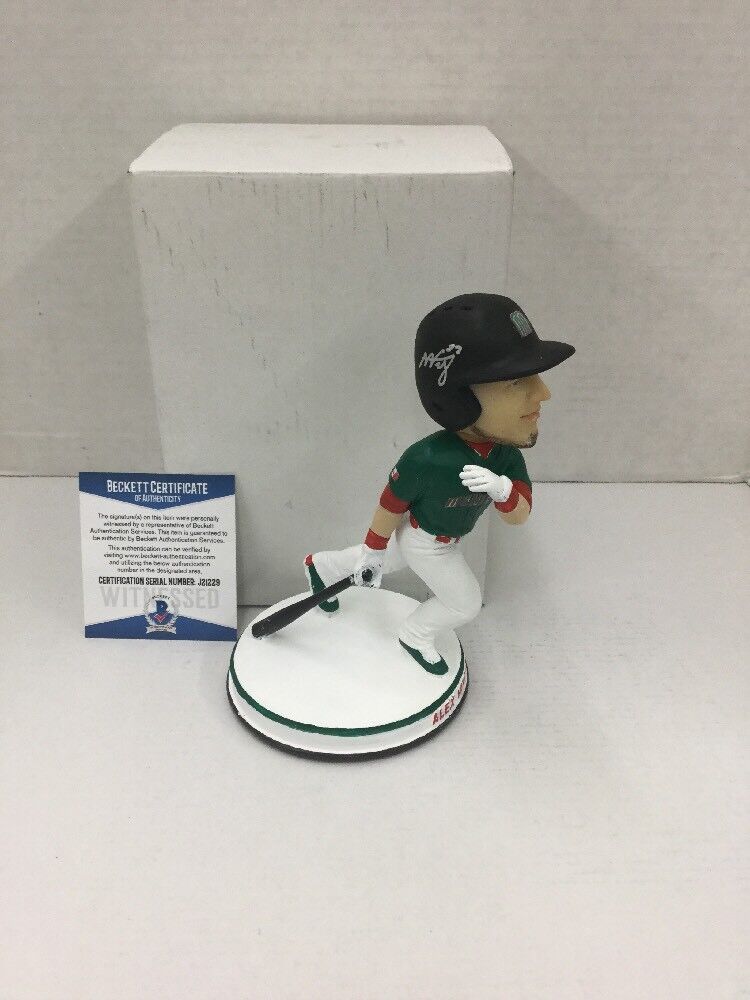 ALEX VERDUGO DODGERS SIGNED CUSTOM GREEN MEXICO NATIONAL TEAM BOBBLEHEAD BAS229