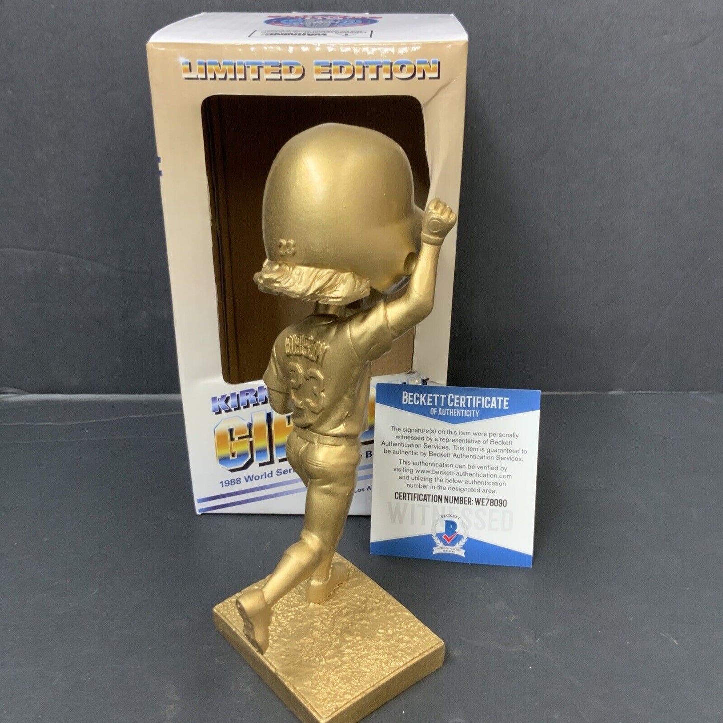 DODGERS KIRK GIBSON SIGNED LIMITED EDITION GOLD BOBBLEHEAD BECKETT ITP WE78090