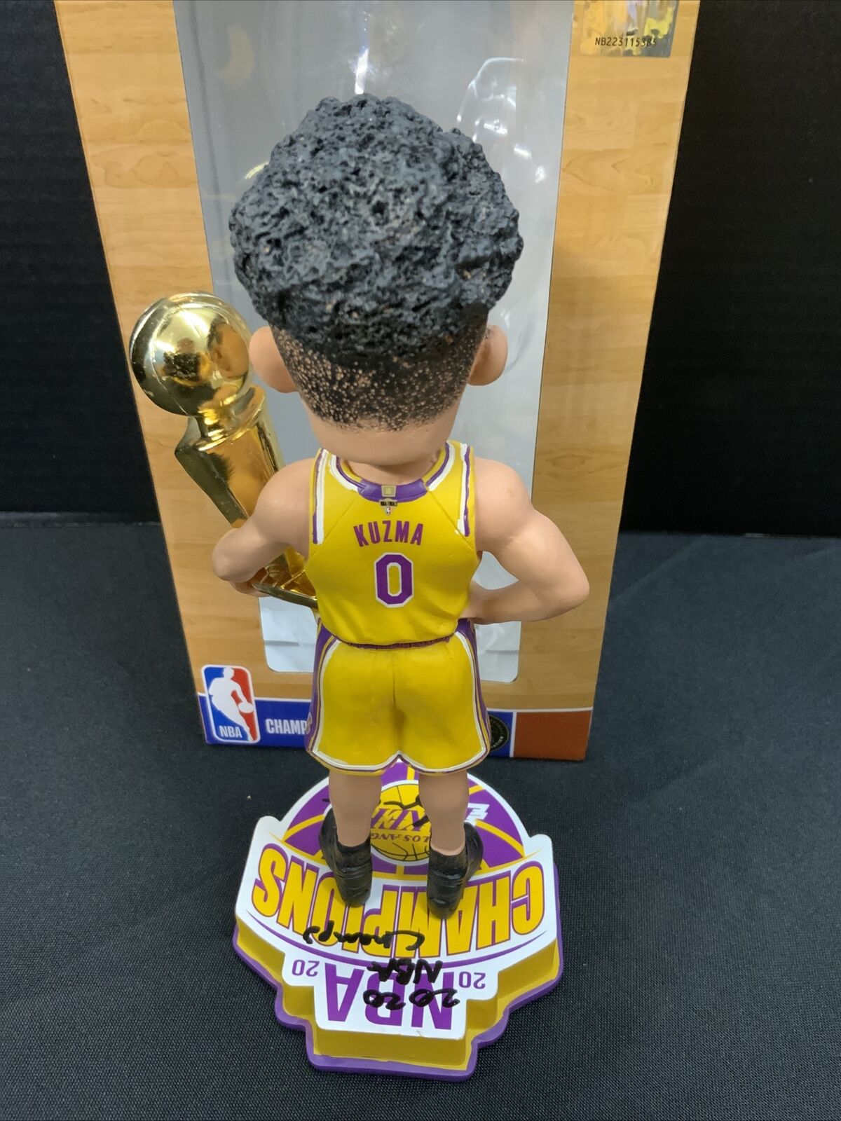 KYLE KUZMA LAKERS SIGNED CHAMPION BOBBLEHEAD "2020 NBA CHAMPS" PSA AI81053