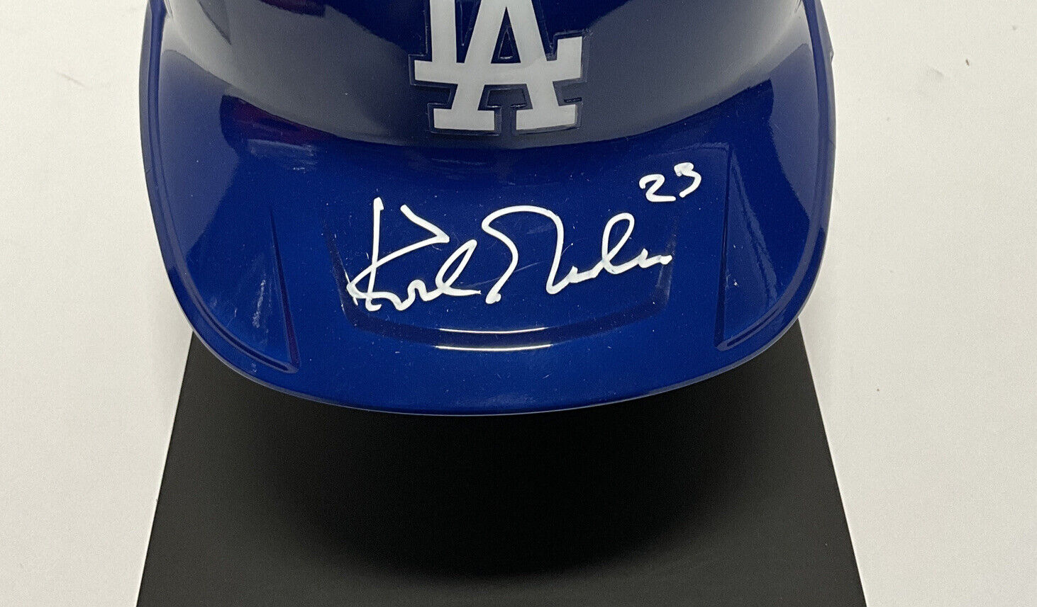 KIRK GIBSON 88 WORLD SERIES CHAMPION SIGNED FULL SIZE DODGERS HELMET W140642