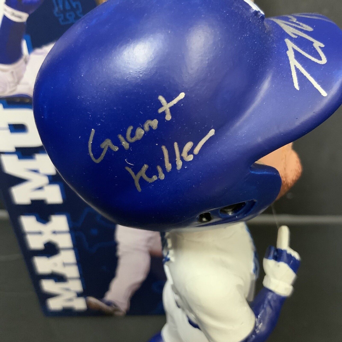 MAX MUNCY DODGERS SIGNED 2022 BOBBLEHEAD "GIANT KILLER" INSCRIPTION BAS WZ79295