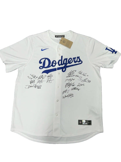 2024 WORLD SERIES CHAMPS DODGERS SIGNED NIKE JERSEY 17 AUTOS FREEMAN TEO PSA 117