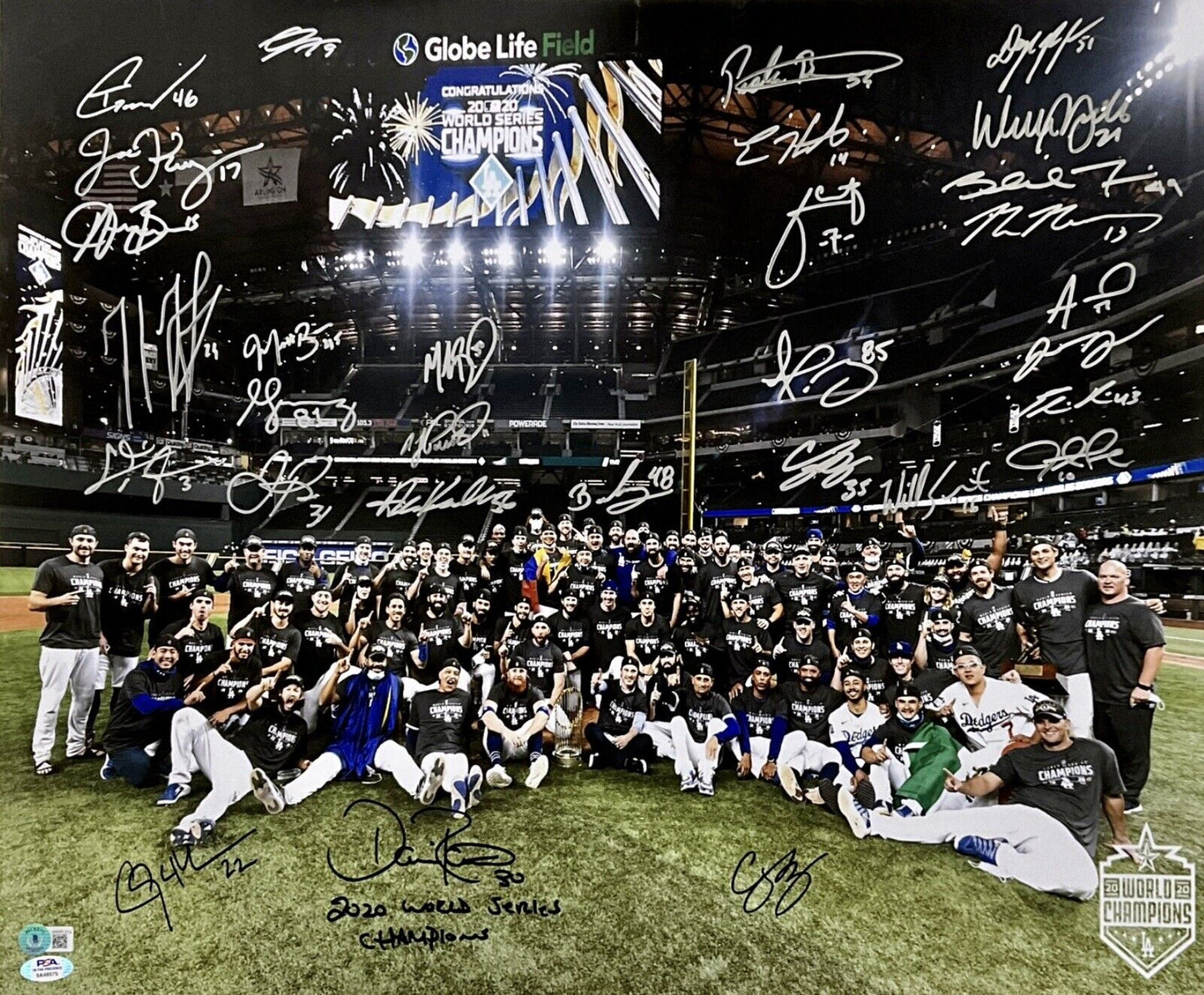 DODGERS 2020 WORLD SERIES FULL TEAM SIGNED 20X24 PHOTO 30 AUTOS PSA 9A48075