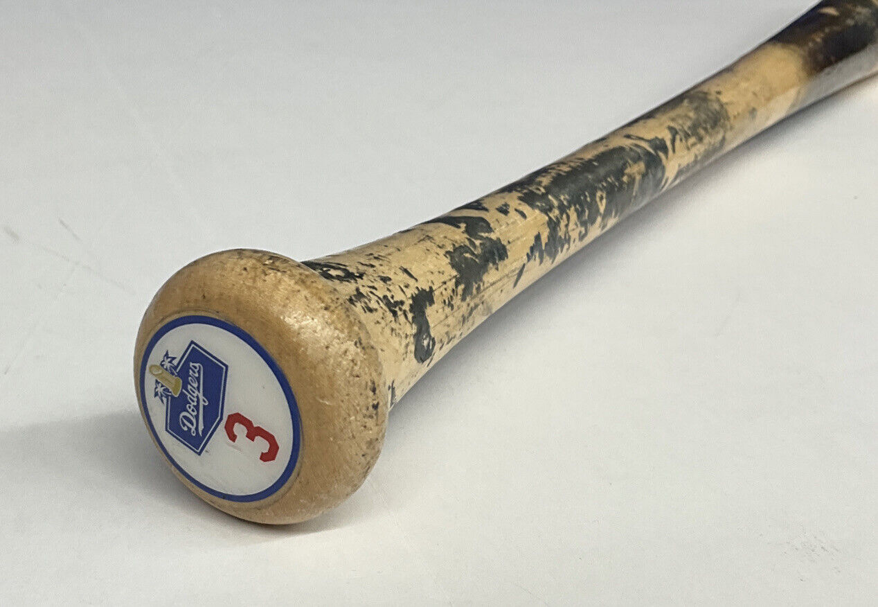 CHRIS TAYLOR DODGERS SIGNED GAME USED VICTUS BAT "2021 GAME USED" IN BAS WW26556