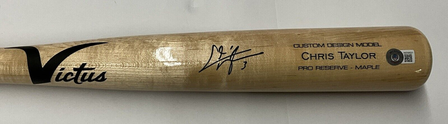 CHRIS TAYLOR DODGERS WS CHAMP SIGNED VICTUS GAME MODEL BLONDE BAT BAS WZ59521