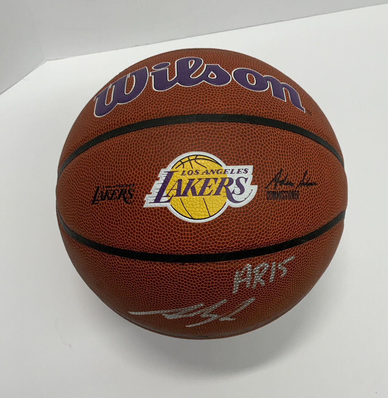 AUSTIN REAVES SIGNED WILSON LAKERS LOGO BASKETBALL "AR15" INSCRIPT PSA RG48262