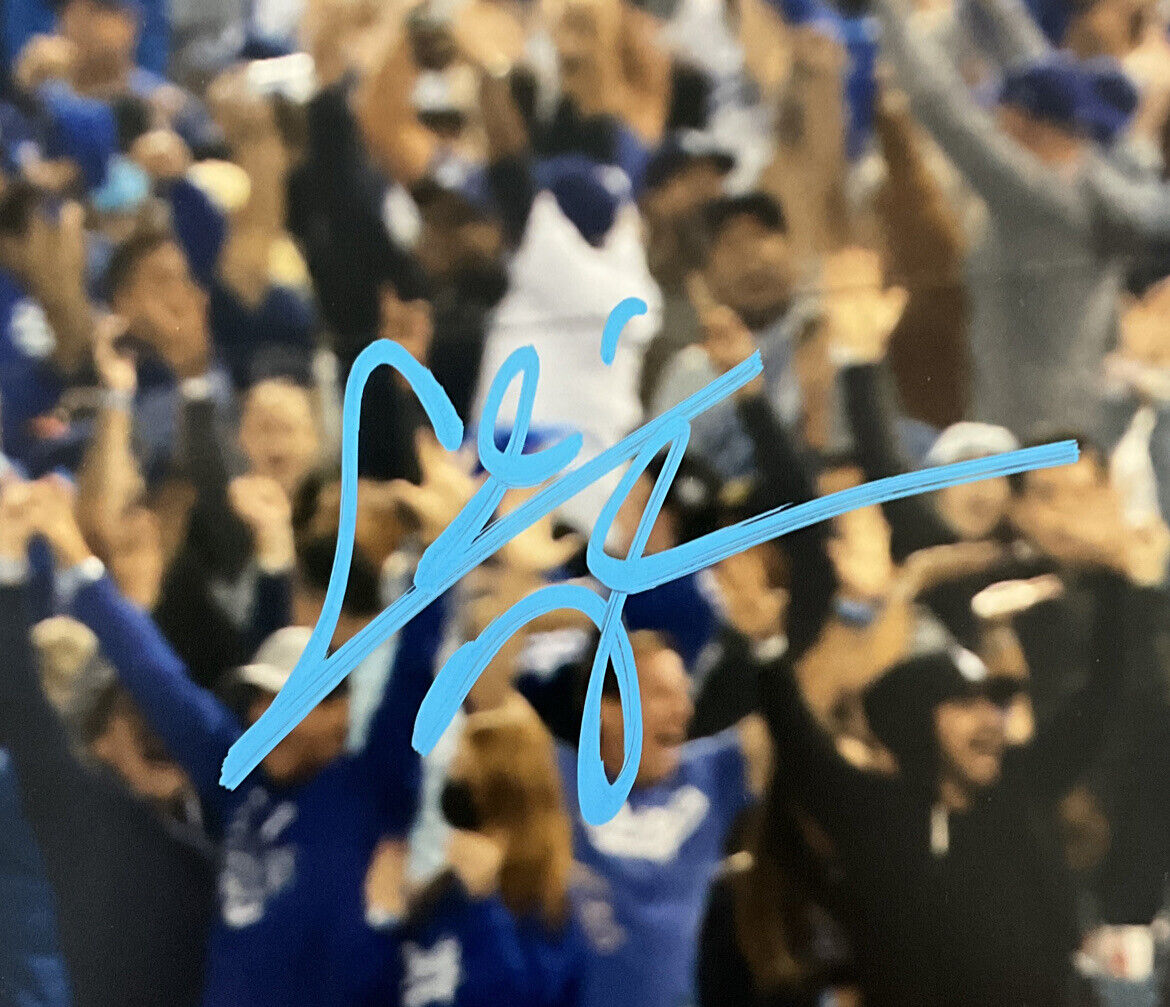 CHRIS TAYLOR DODGERS SIGNED 16X20 2021 WILDCARD WALKOFF HR FIST UP PHOTO PSA