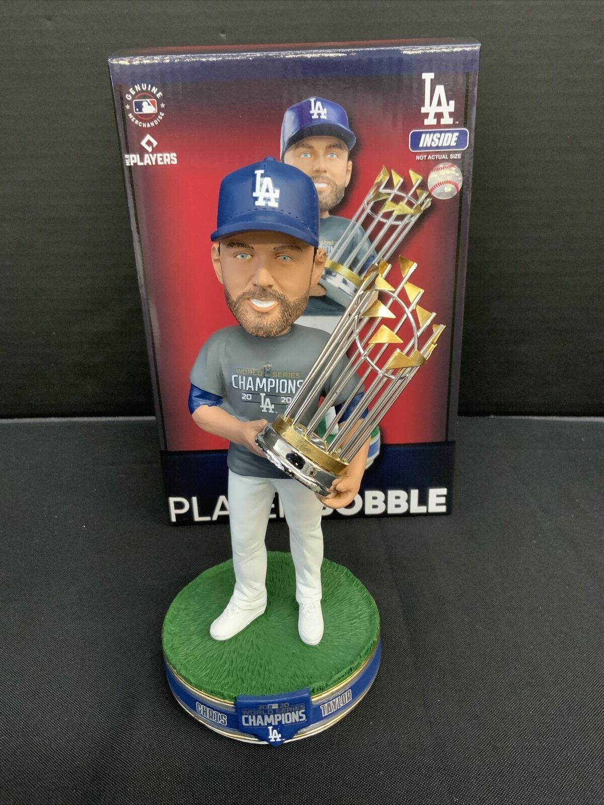 CHRIS TAYLOR DODGERS SIGNED FOCO CHAMPIONSHIP BOBBLEHEAD PSA 1C01597