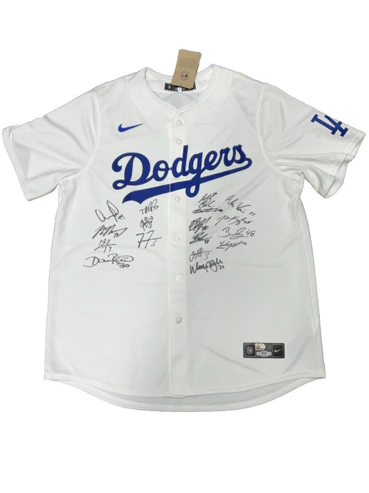 2024 WORLD SERIES CHAMPS DODGERS SIGNED NIKE JERSEY 17 AUTOS FREEMAN TEO PSA 118