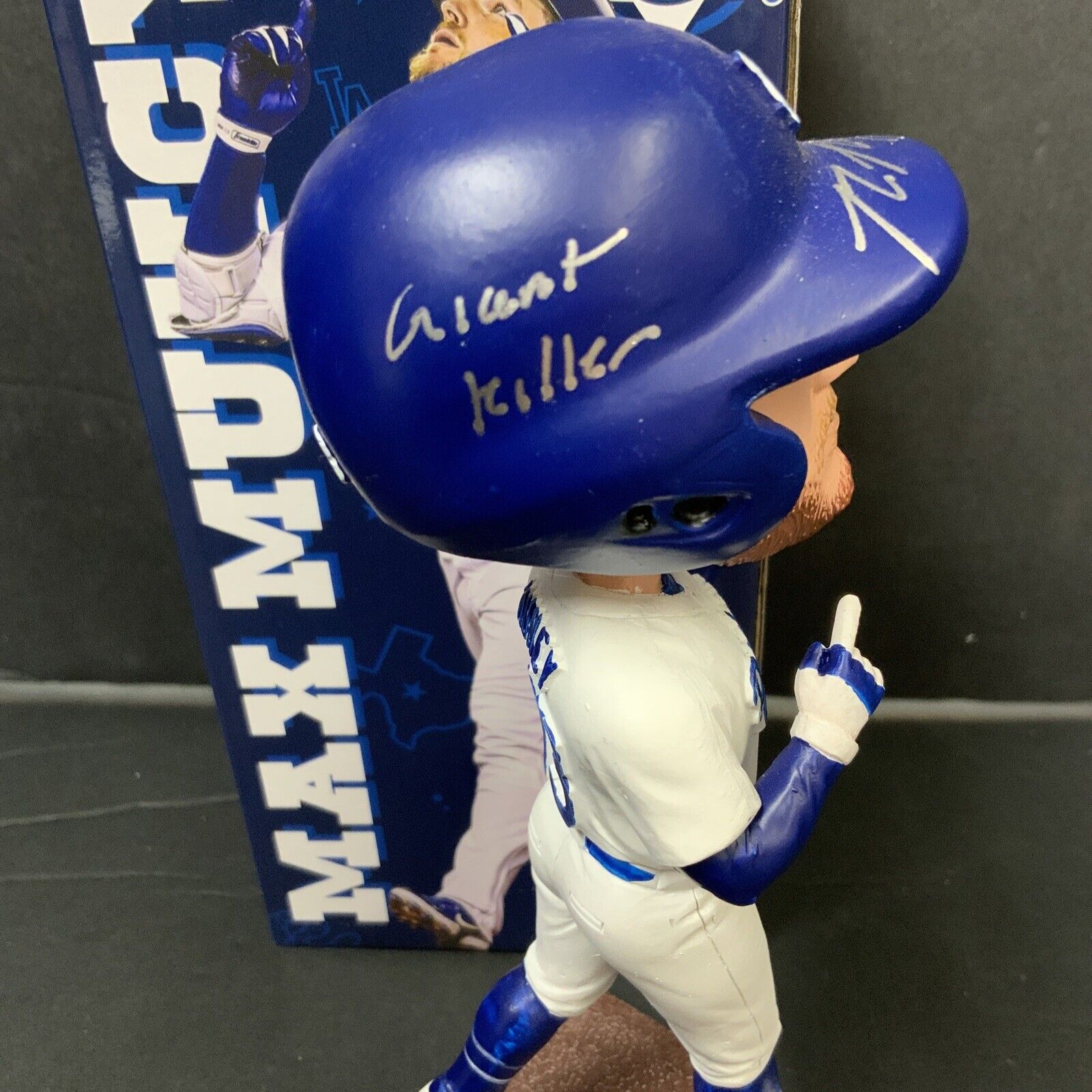 MAX MUNCY DODGERS SIGNED 2022 BOBBLEHEAD "GIANT KILLER" INSCRIPTION BAS WZ79293