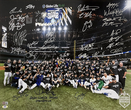 DODGERS 2020 WORLD SERIES FULL TEAM SIGNED 20X24 PHOTO 30 AUTOS PSA 9A48076