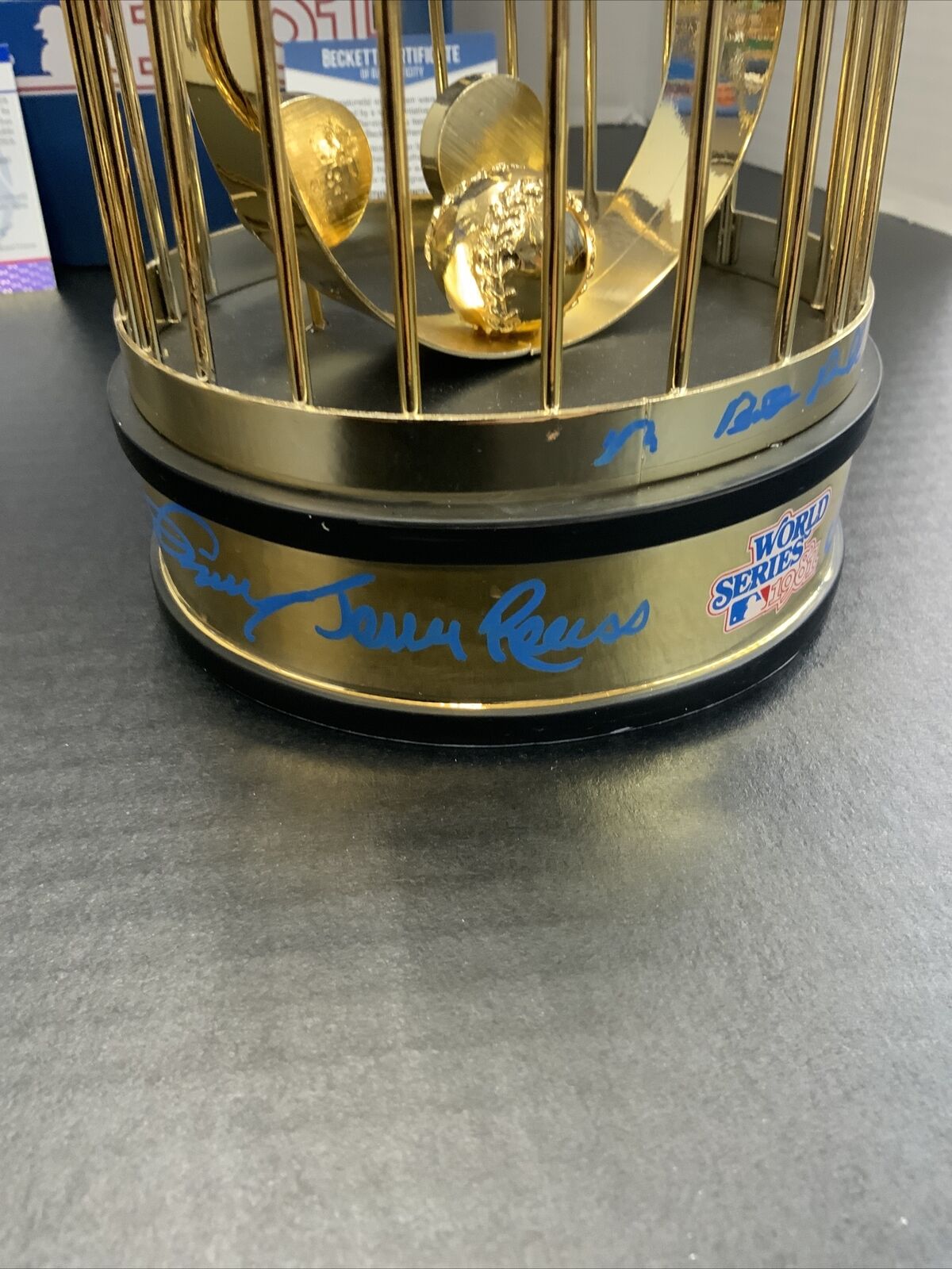 DODGERS 81 WORLD SERIES TROPHY SIGNED BY JERRY REUSS, CEY, GARVEY, LOPES RUSSELL