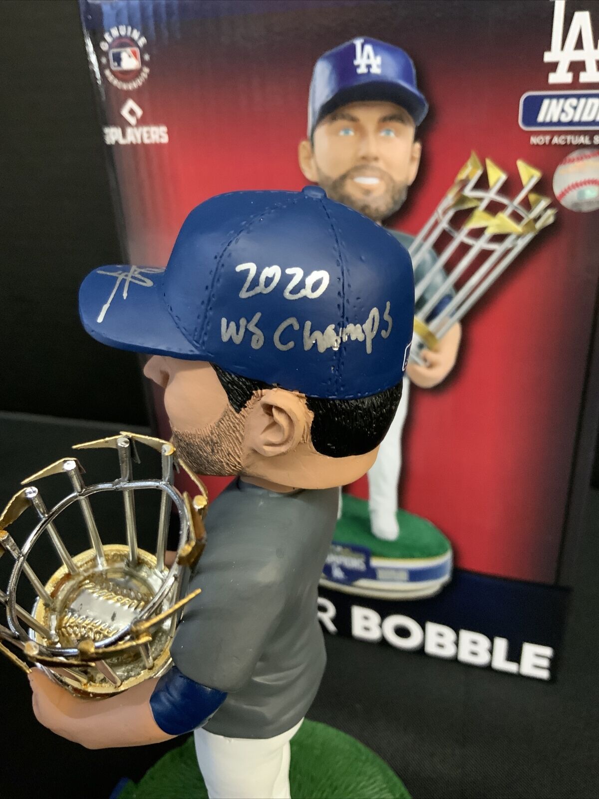 CHRIS TAYLOR DODGERS SIGNED CHAMPIONSHIP BOBBLEHEAD "2020 WS CHAMPS" PSA 1C01595