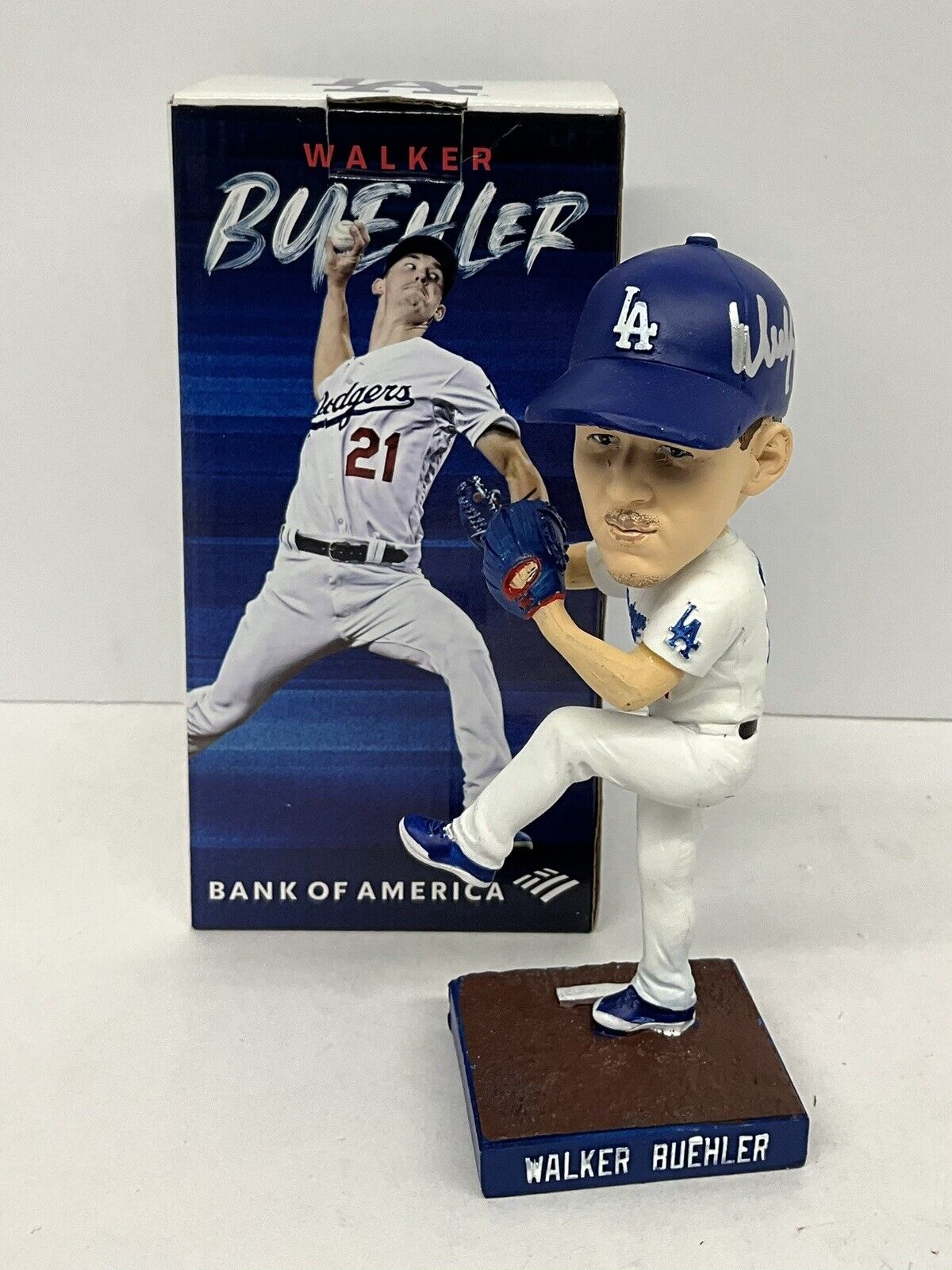 WALKER BUEHLER 2020 WS CHAMPION SIGNED DODGERS 2019 SGA BOBBLEHEAD BAS V73003