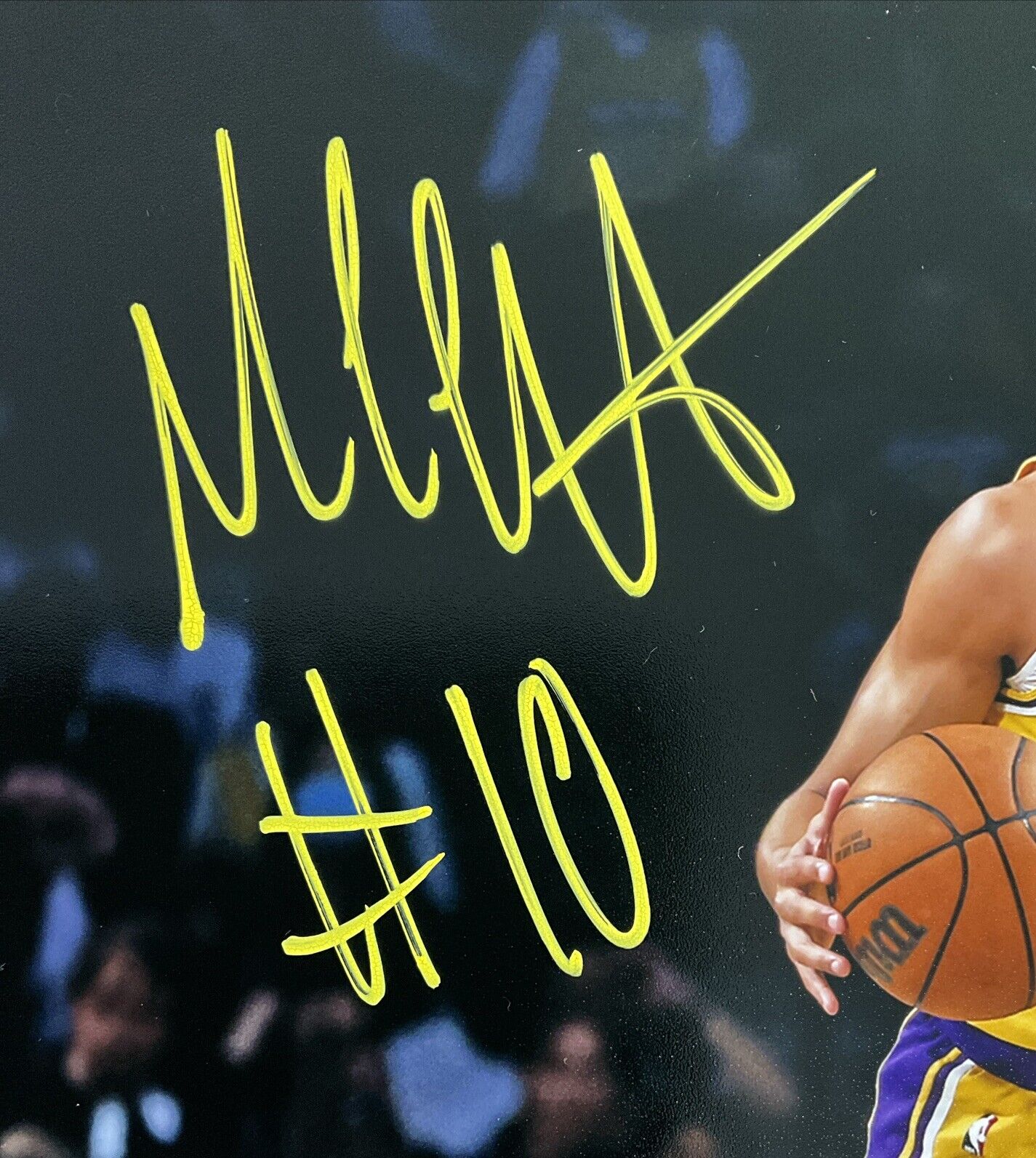 MAX CHRISTIE LOS ANGELES LAKERS SIGNED 8X10 DRIBBLING PHOTO YELLOW PSA WITNESS