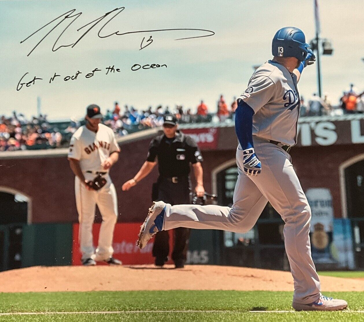 MAX MUNCY SIGNED 22X33 CANVAS VS MadBum "Get it out of the Ocean" PSA 1C01912