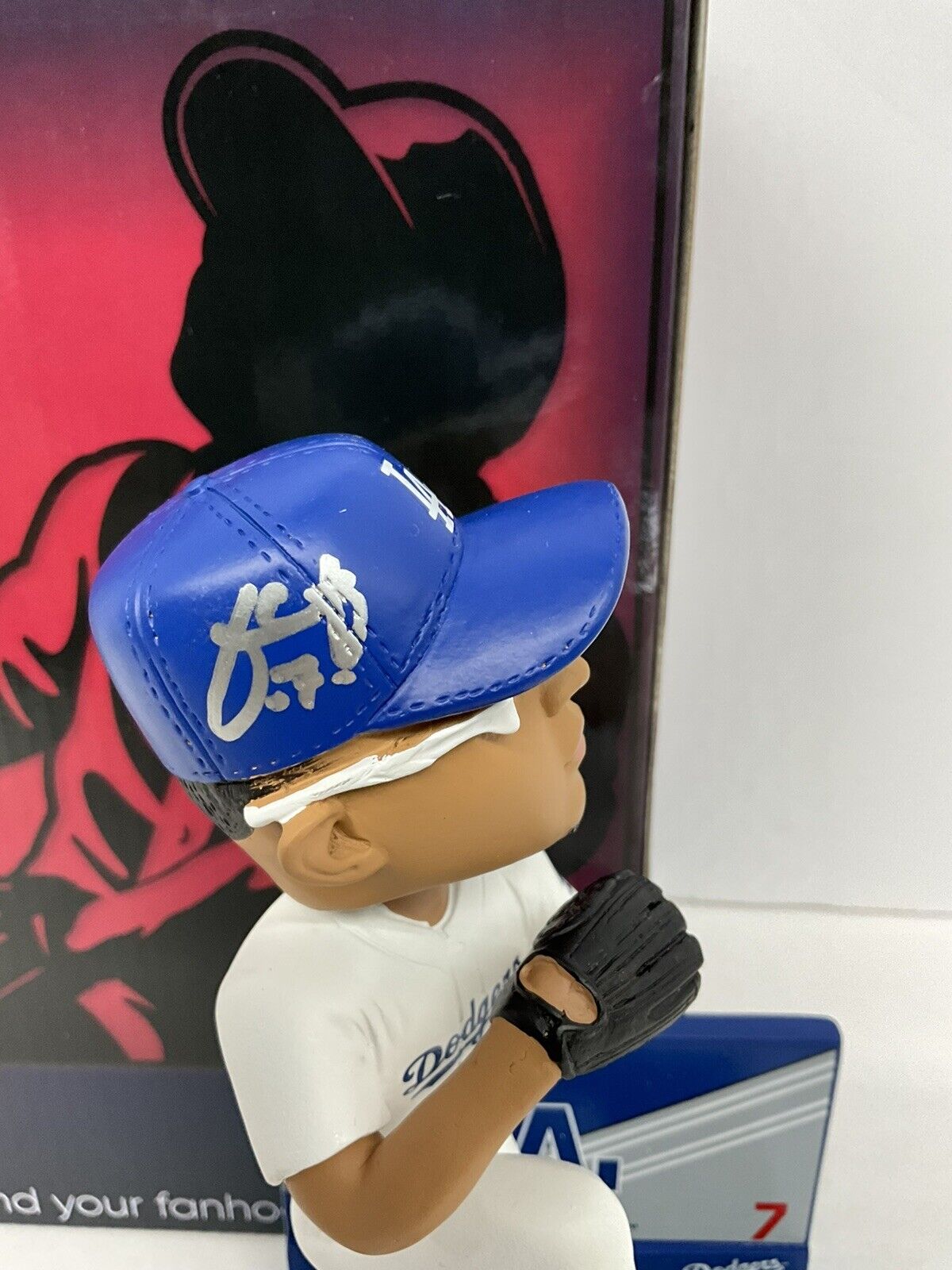 JULIO URIAS WS CHAMP SIGNED DODGERS FOCO LIMITED /222 BOBBLEHEAD BECKETT WZ59889