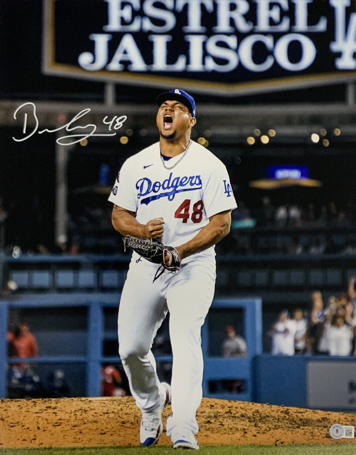 BRUSDAR GRATEROL DODGERS SIGNED 16X20 SHOUTING PHOTO WHITE BAS