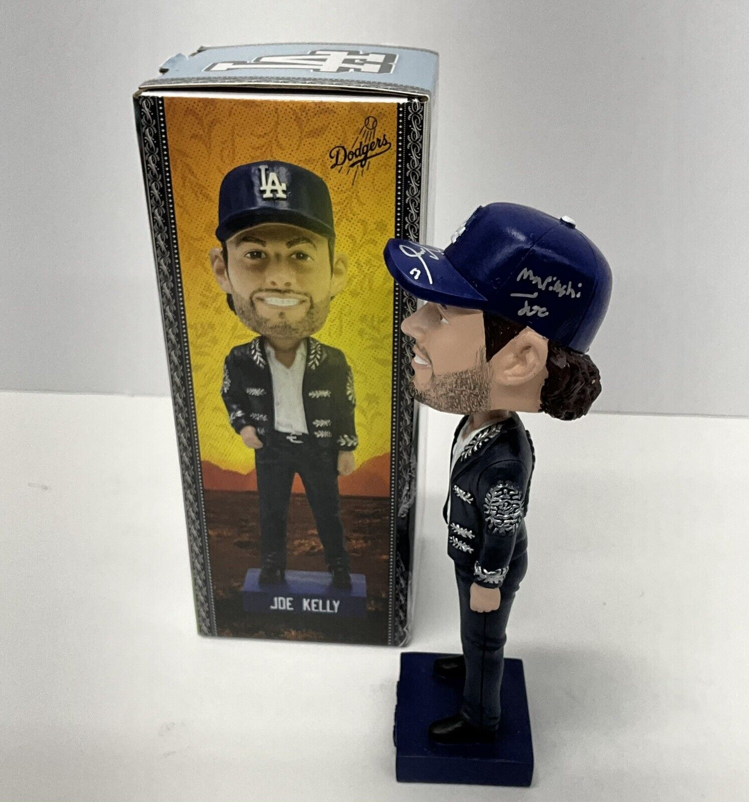 joe joe JOE KELLY SIGNED DODGERS 2023 SGA BOBBLEHEAD 