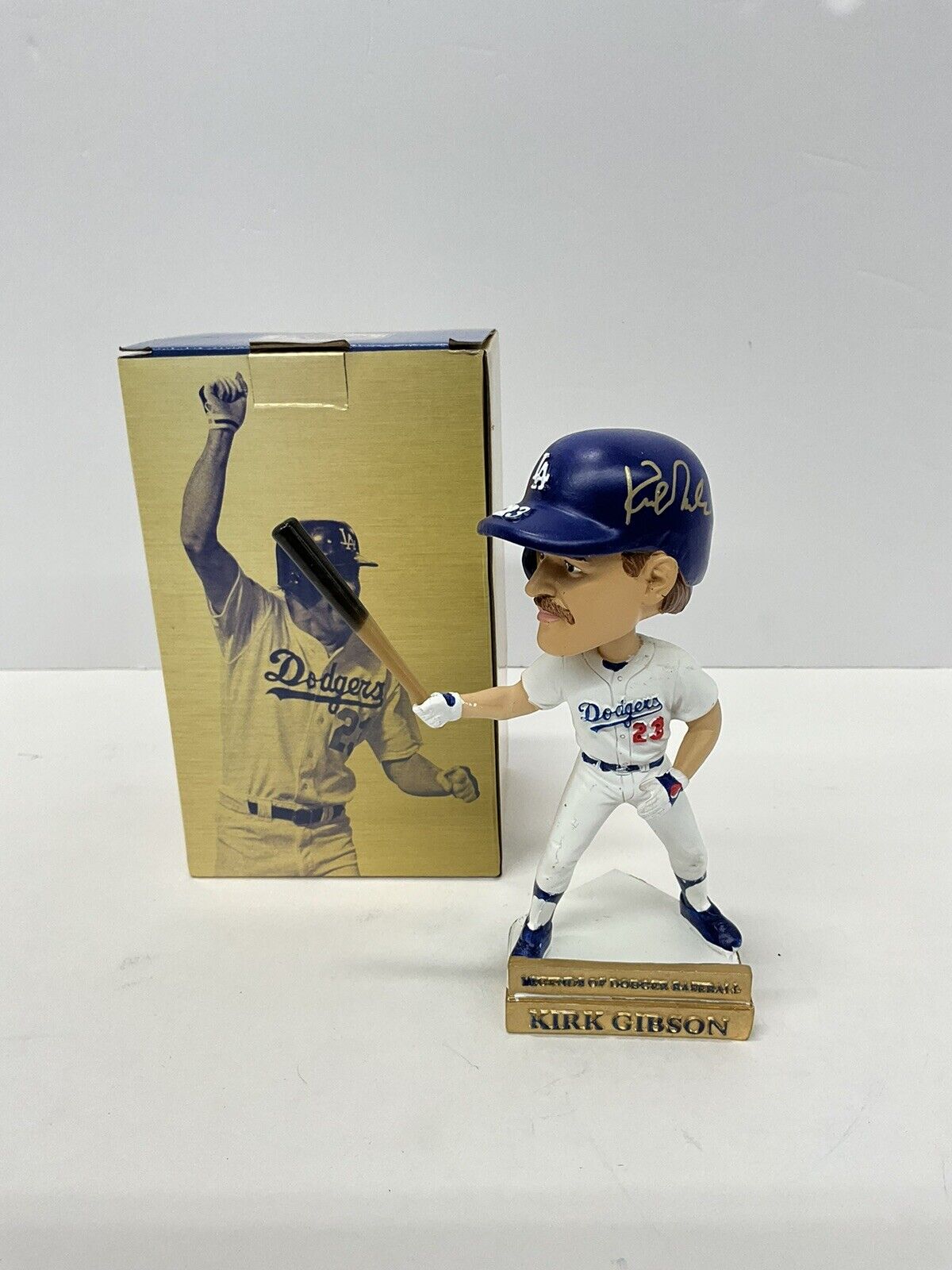 KIRK GIBSON DODGERS 88 WS CHAMPION SIGNED 2019 SGA BOBBLEHEAD PSA 3T04211