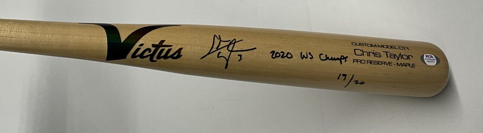 19/20 CHRIS TAYLOR DODGERS SIGNED VICTUS GAME MODEL BAT "2020 WS CHAMPS" INS PSA