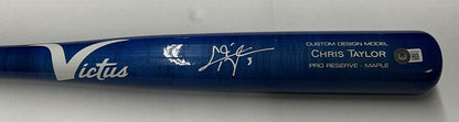 CHRIS TAYLOR DODGERS WS CHAMP SIGNED VICTUS GAME MODEL BLUE BAT BAS ITP WZ59544