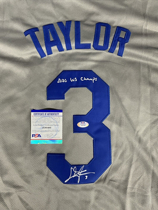 CHRIS TAYLOR DODGERS SIGNED 2020 WORLD SERIES JERSEY "2020 WS CHAMP" PSA 1C01403