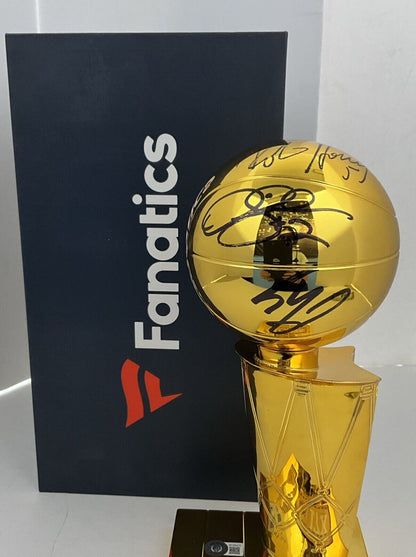 SHAQUILLE O'NEAL DEREK FISHER ROBERT HORRY SIGNED 12" LAKERS TROPHY BAS W128473