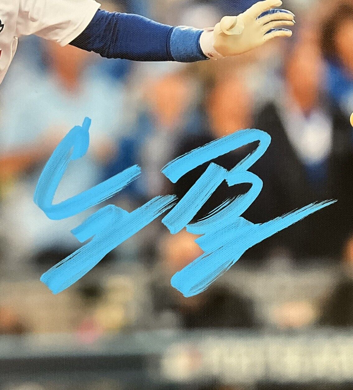 CODY BELLINGER DODGERS 2020 WS CHAMPION SIGNED 22X26 CANVAS BECKETT BH79026