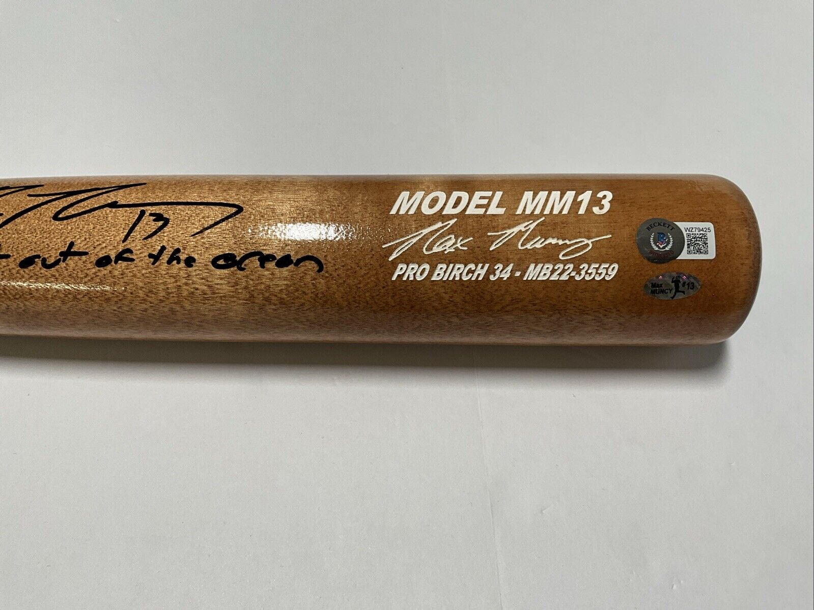 MAX MUNCY DODGERS SIGNED MAXBAT MODEL BAT "GET IT OUT OF THE OCEAN" BAS WZ79425