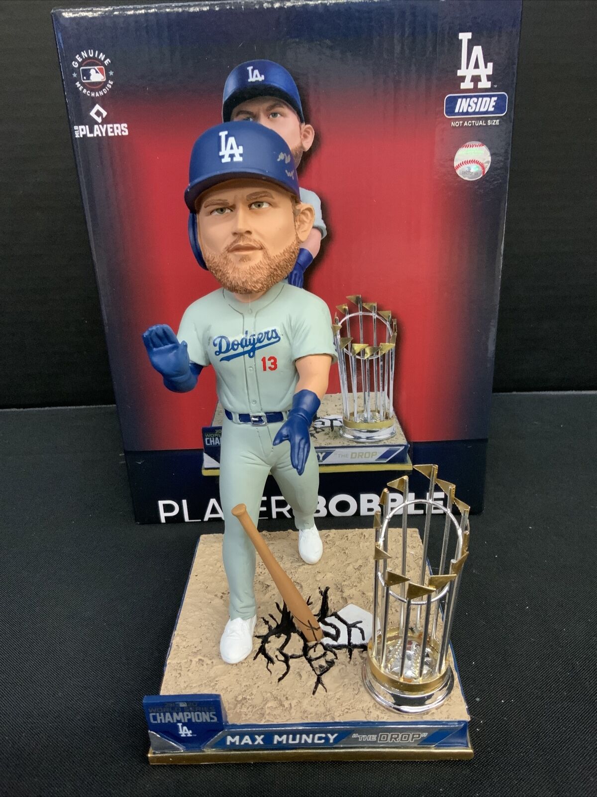 MAX MUNCY DODGERS SIGNED CHAMPIONSHIP BOBBLEHEAD "2020 WS CHAMPS" PSA 1C01939