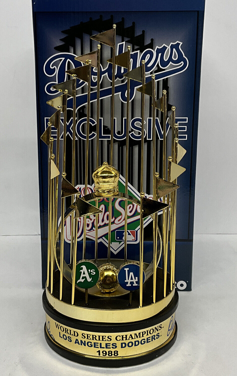 Dodgers 1988 shops trophy