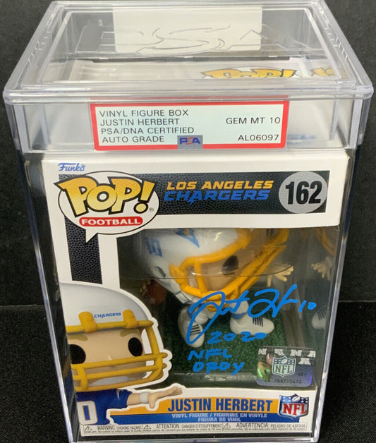 JUSTIN HERBERT SIGNED CHARGERS FUNKO 2020 OROY PSA SLABBED GEM MT 10 AUTO L06097