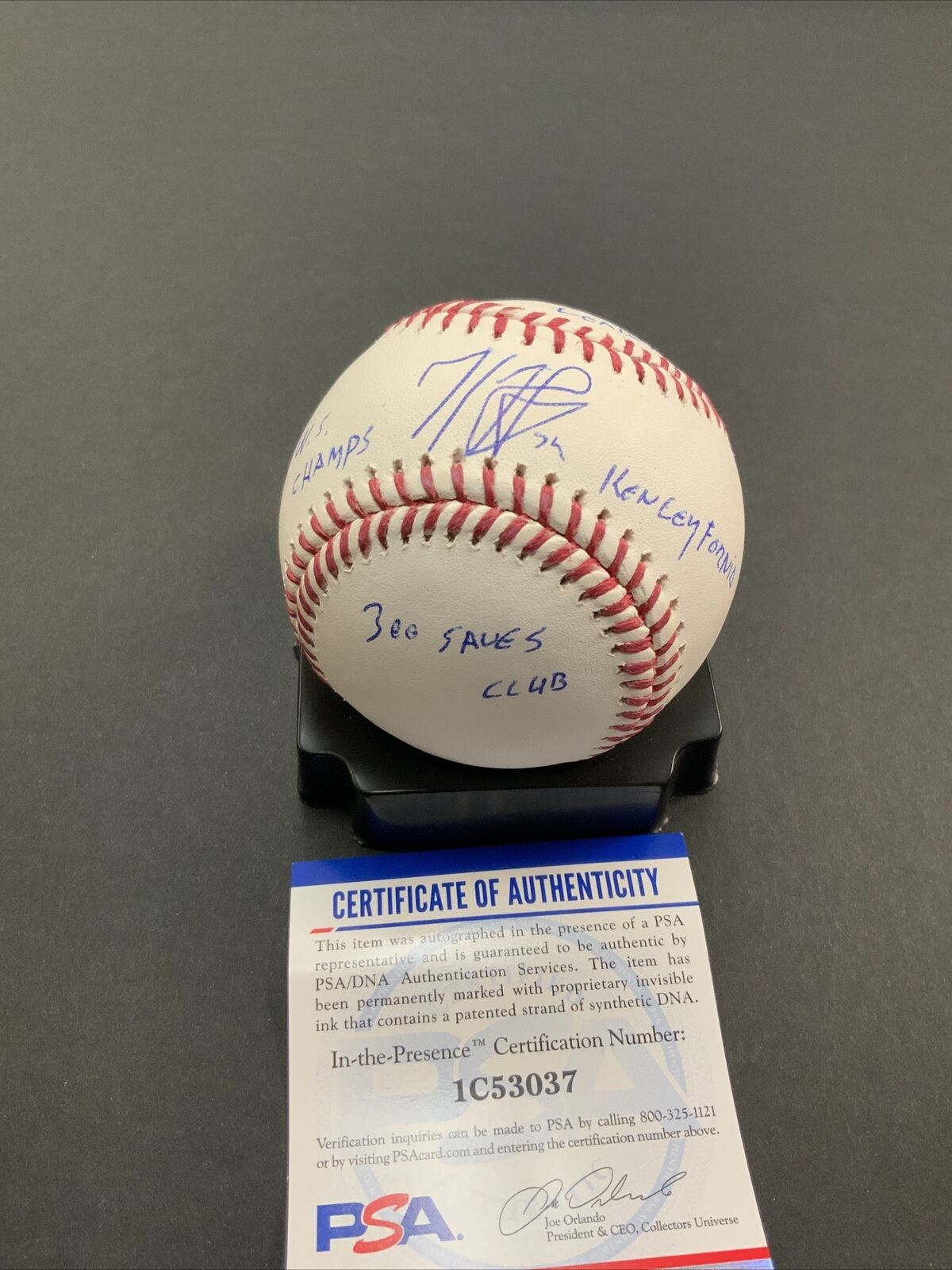 KENLEY JANSEN SIGNED BASEBALL "300 SAVES CLUB, DODGERS SAVES LEADER" 4 INS PSA 