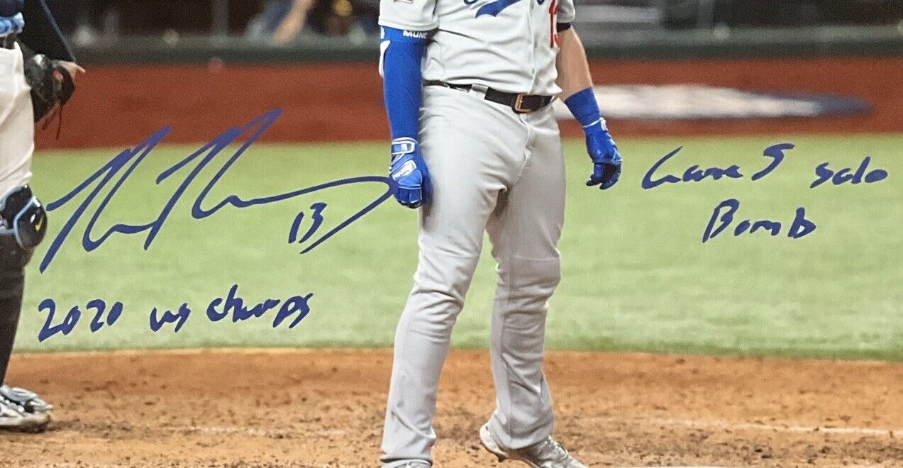 MAX MUNCY SIGNED 22X26 CANVAS "2020 WS CHAMPS, GAME 5 SOLO BOMB" INS PSA 1C89620