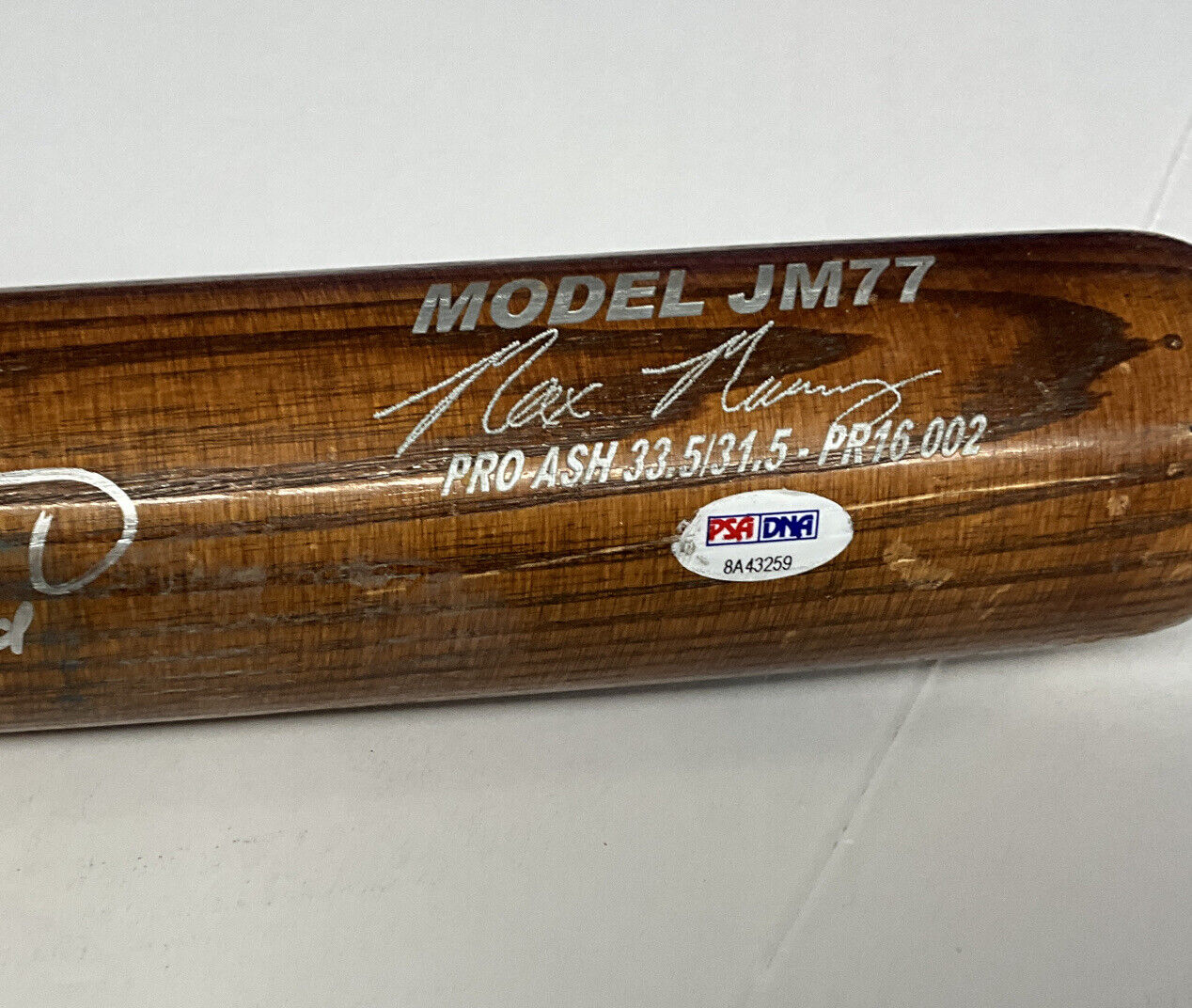 MAX MUNCY DODGERS SIGNED GAME USED MAXBAT JM77 BAT "GAME USED" IN PSA 8A43259