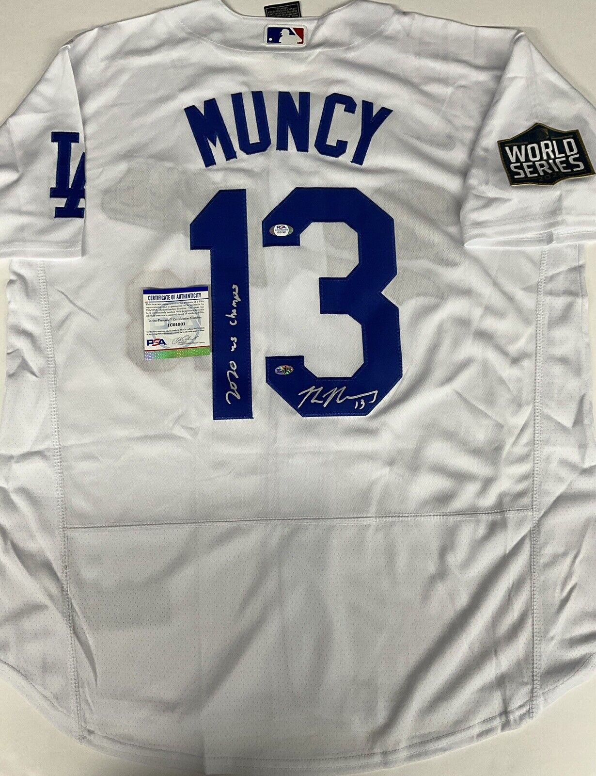 MAX MUNCY DODGERS SIGNED 2020 WORLD SERIES JERSEY "2020 WS CHAMPS" PSA 1C01901