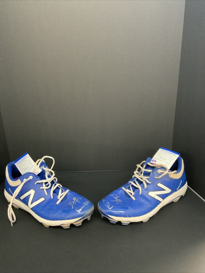 CHRIS TAYLOR  DODGERS SIGNED GAME USED CLEATS PSA WITNESS COA 1C01573/76