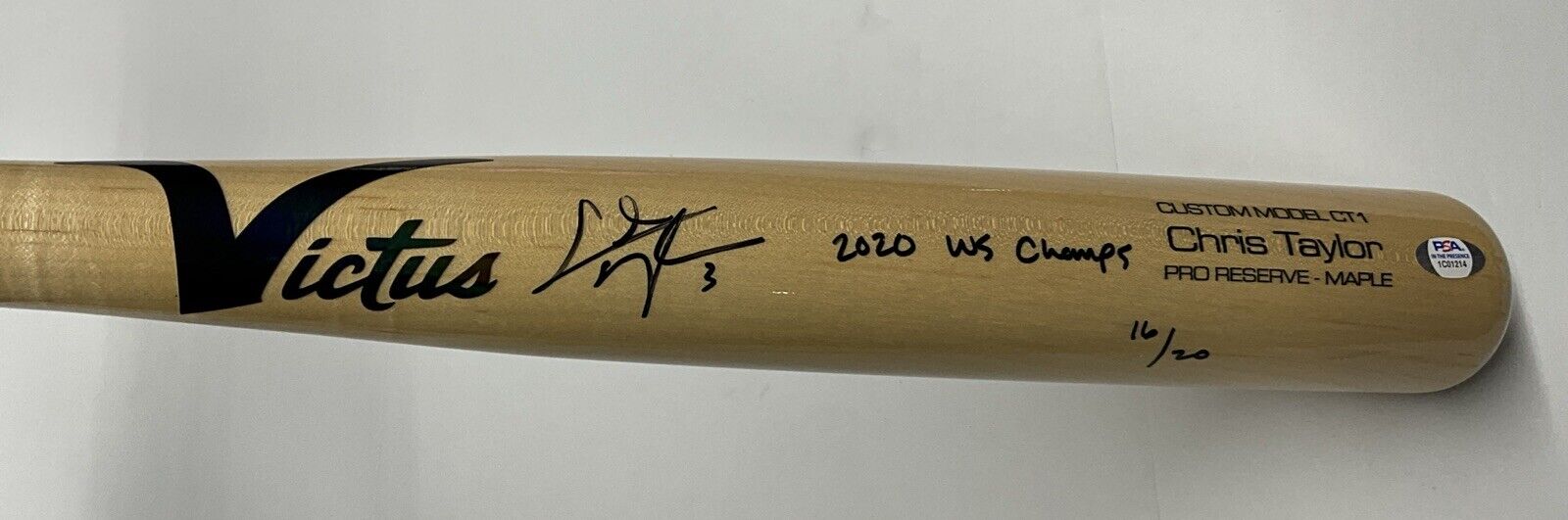 16/20 CHRIS TAYLOR DODGERS SIGNED VICTUS GAME MODEL BAT "2020 WS CHAMPS" INS PSA