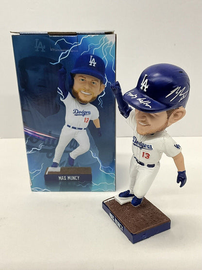 MAX MUNCY SIGNED DODGERS 2023 SGA BOBBLEHEAD "GIANT KILLER" INSCRIPT PSA 2C82066