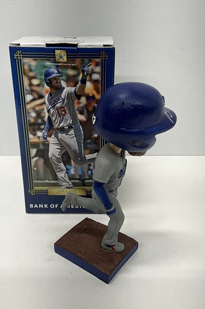 MAX MUNCY SIGNED DODGERS 2021 SGA BOBBLEHEAD "GIANT KILLER" INSCRIPT PSA 2C51366