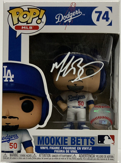 MOOKIE BETTS SIGNED LOS ANGELES DODGERS FUNKO POP #77 FANATICS PSA AM65082