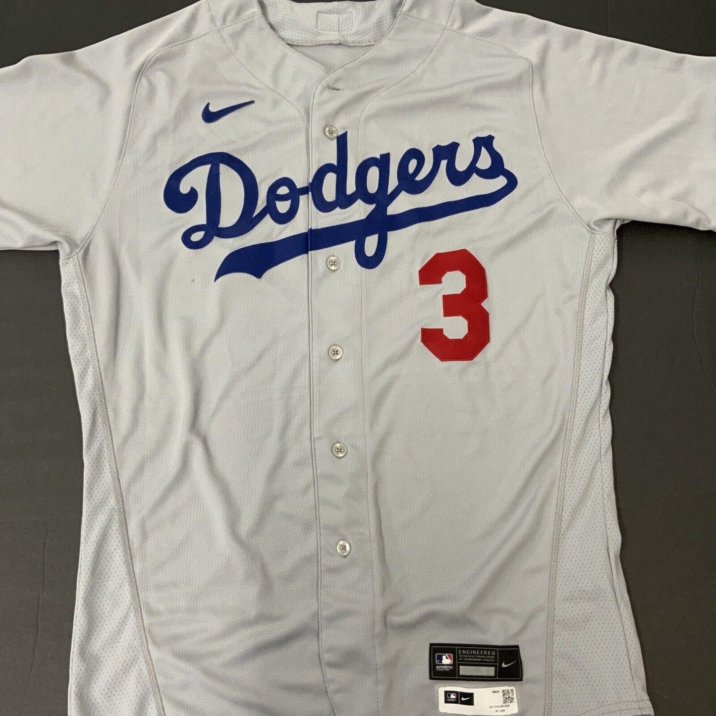 CHRIS TAYLOR 2022 GAME USED SALUTE TO NEGRO LEAGUES DODGERS JERSEY MLB VS720127